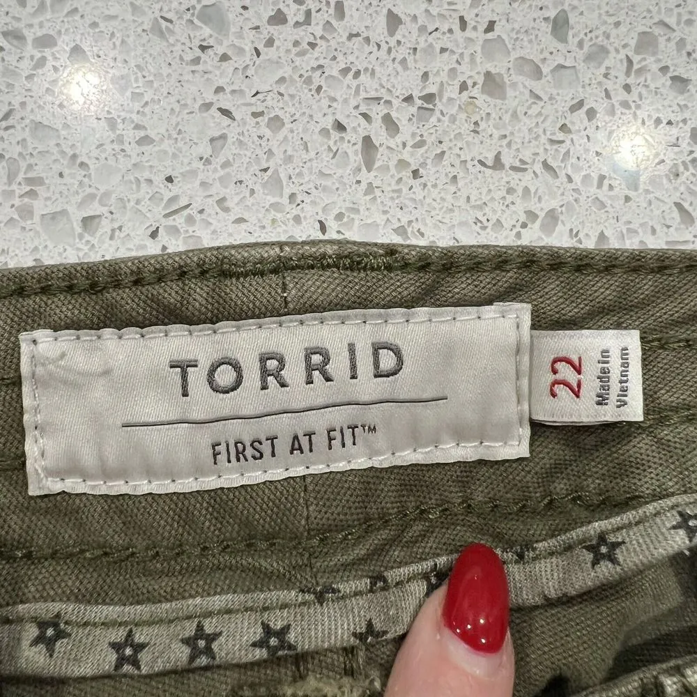 Torrid Plus Size 22 Crop Aviator Skinny Stretch Twill Mid Rise Pants Army Green - Image 9