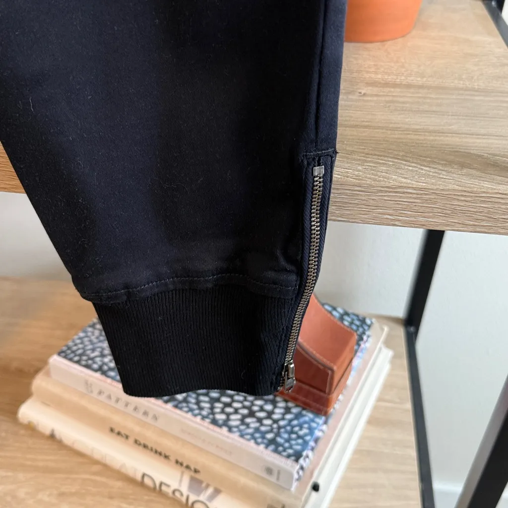 Evereve Mid-Rise Ponte Knit Jogger Black Jeans, 27 - Image 5