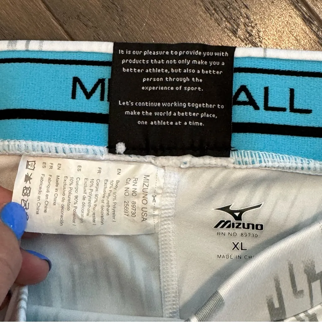 Mizuno XL Softball Athletic Shorts White Gray‎ Patterned - Image 4