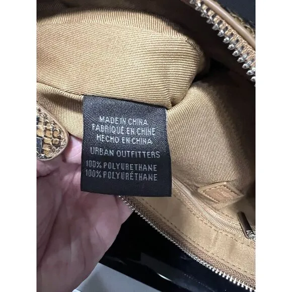 Urban Outfitters Snake Skin‎ Baguette Bag - Image 8