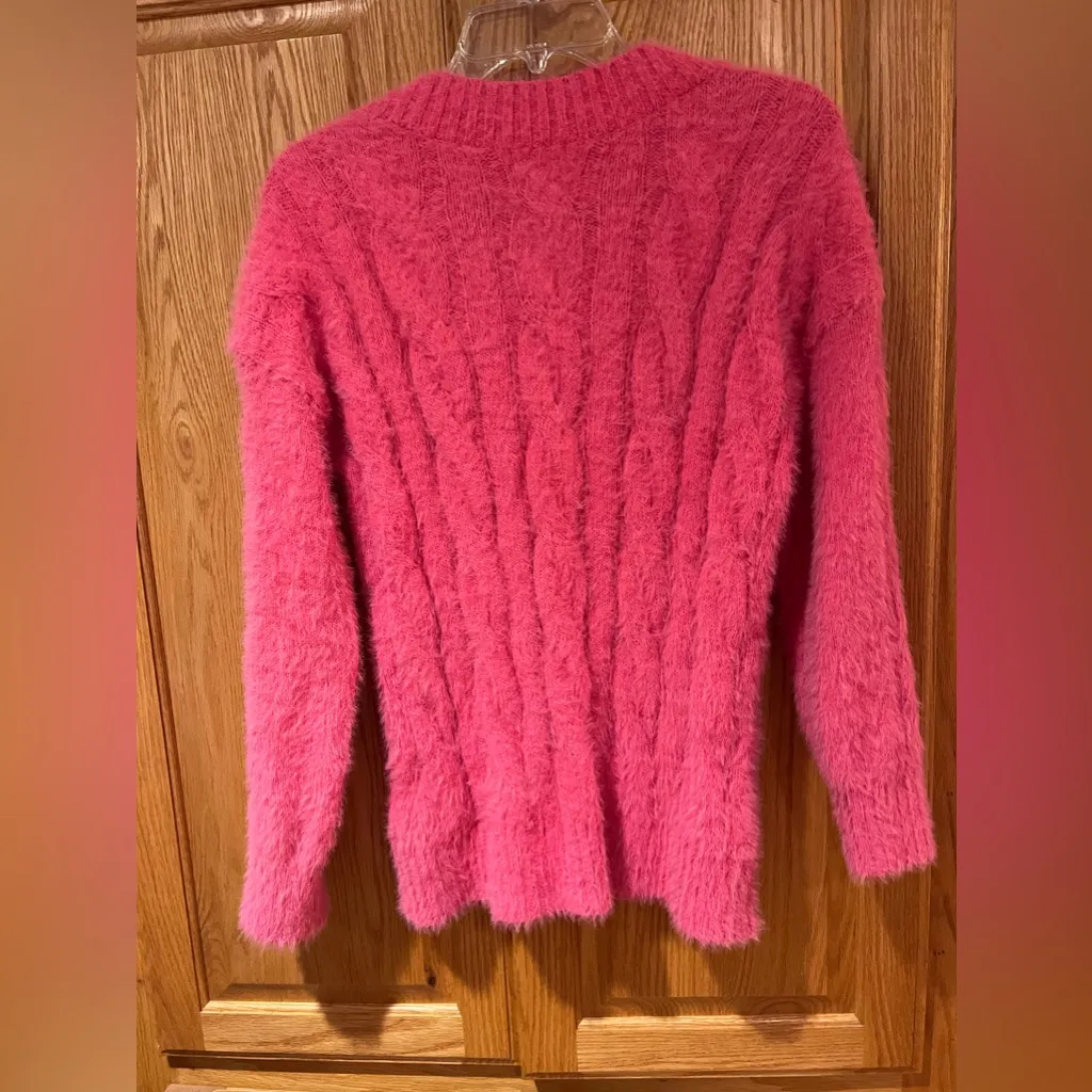 Lucky Brand Plush‎ Fuzzy Cable Knit V-Neck Pullover Sweater in Hot Pink Size XS - Image 5