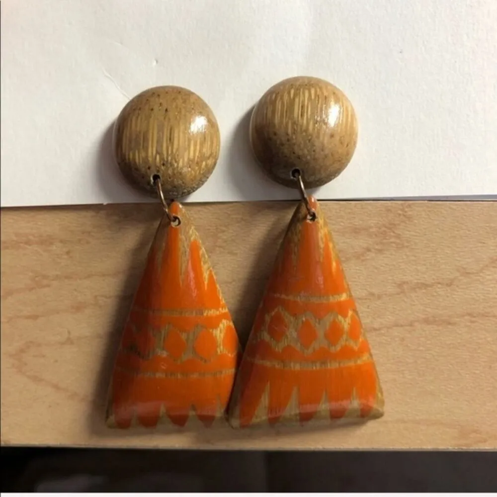 Vintage Wood Boho Triangle Long Dangle Earrings Tan - Image 4