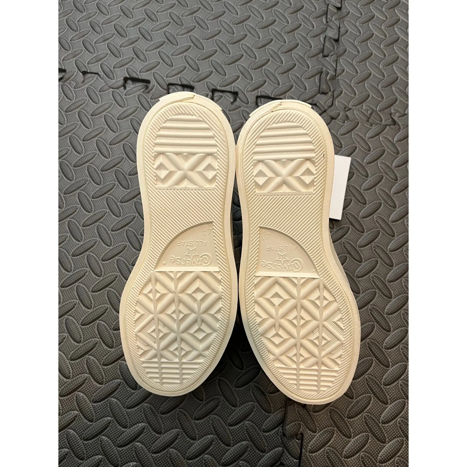 NEW Converse Women Chuck Taylor All Star Modern Lift Hi Platform Glossy Size 6.5 - Image 6