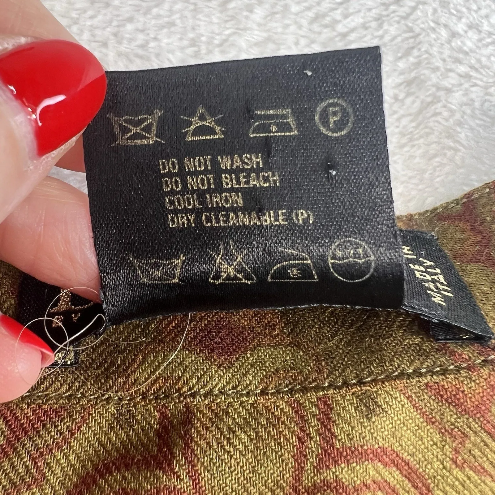 Escada 34 US S Top Blouse Gold Paisley Wool Silk Shirt Margaretha Ley Designer - Image 9