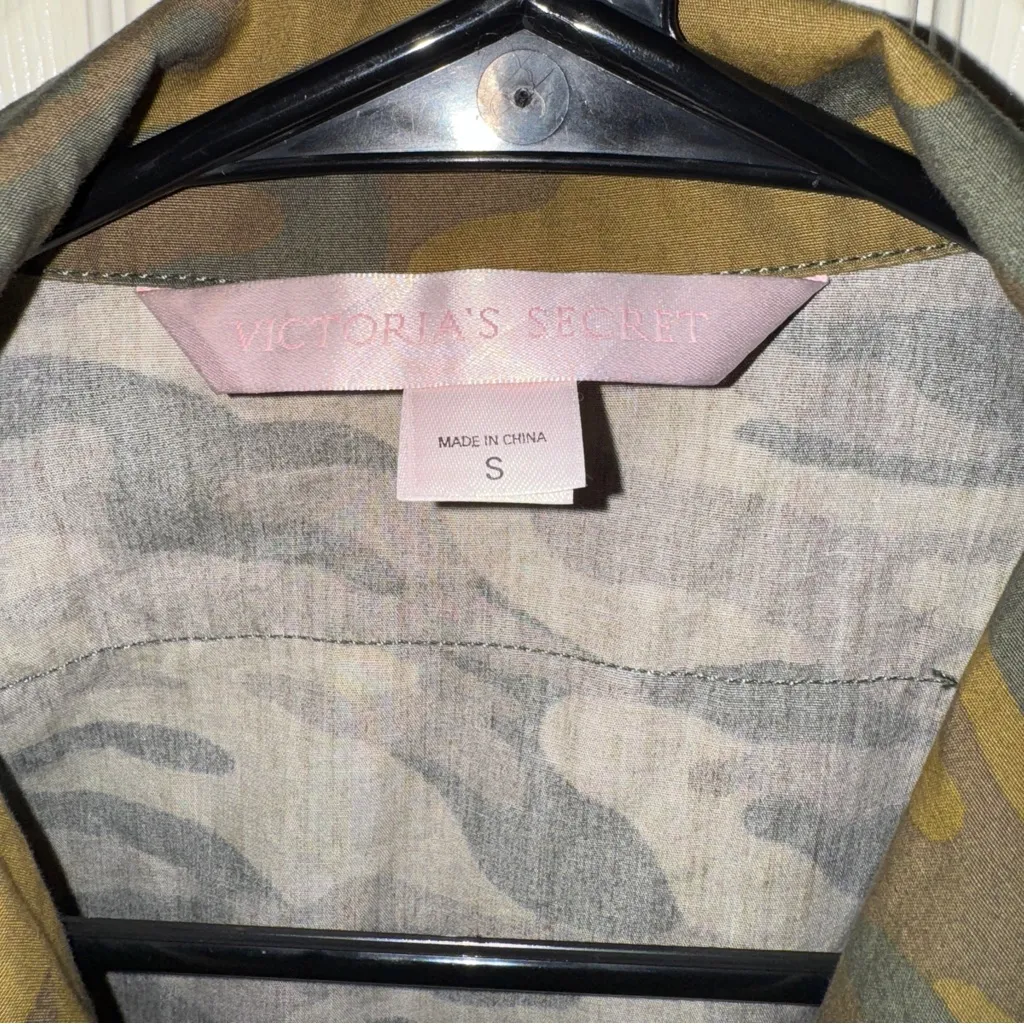 Victoria’s Secret  RARE Camo Military Jacket Vest with Rhinestones Size S - Image 2