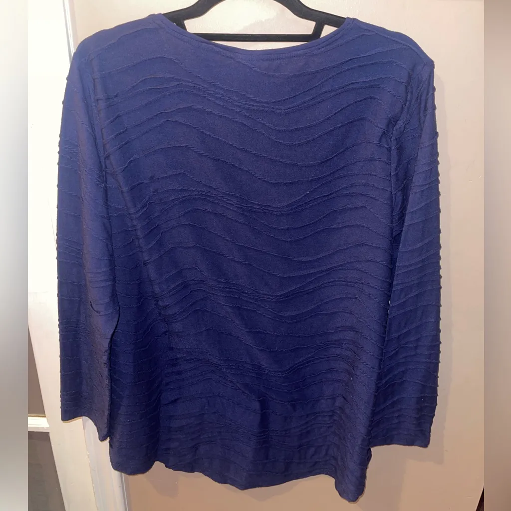 Chico's Deep Navy Blue Knit Top textured shirt tee woman’s size XL EUC - Image 2