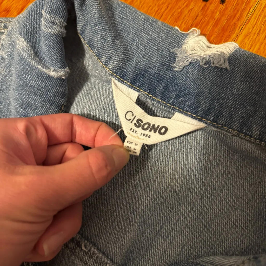 CiSONO Denim Jean Jacket Distressed Blue Medium - Image 3