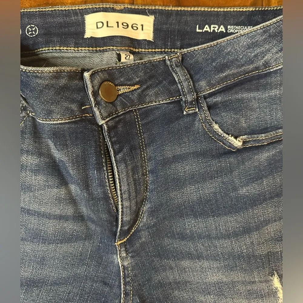 DL1961 LARA Instasculpt Cropped Flare Jeans - Image 6