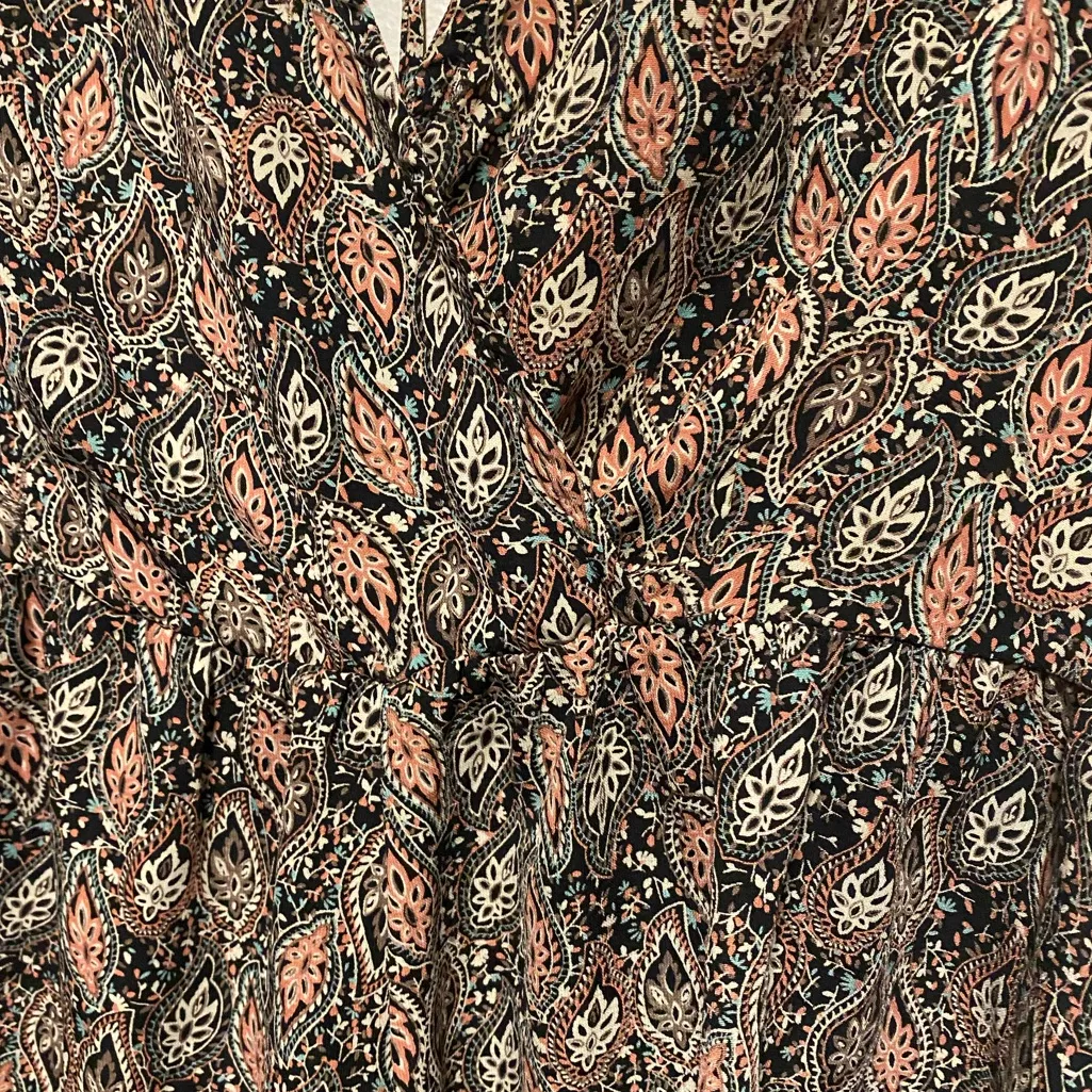 Illa Illa Boho Paisley Long Sleeve Romper | Deep V Open Back | Size L - Image 6