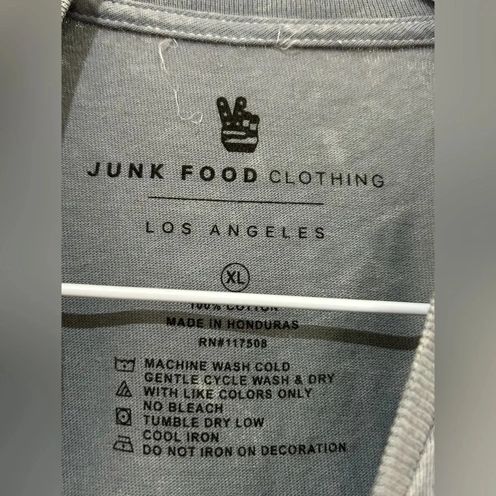 New junk food XL Pink Floyd gray T - Image 3