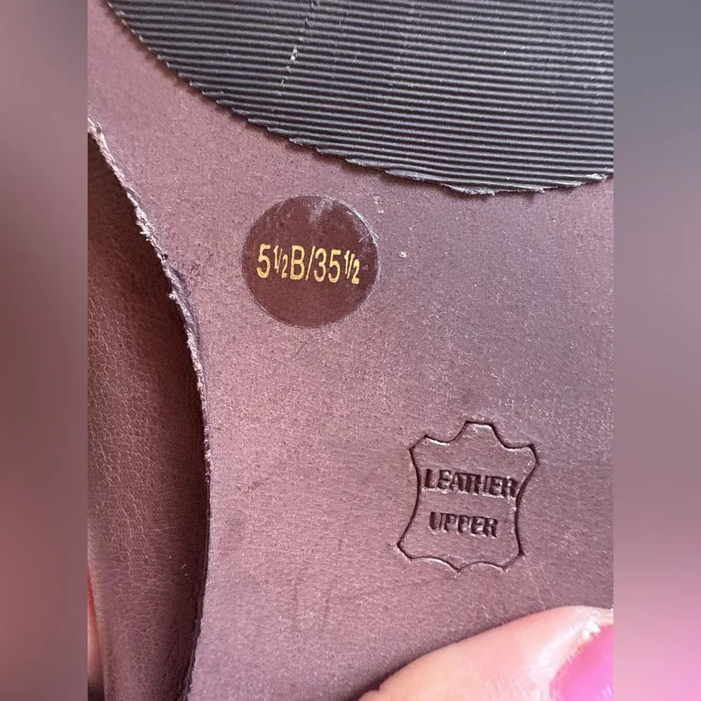 BCBG Max Azria flower flats shoes size 5.5 brown  new without tag - Image 14