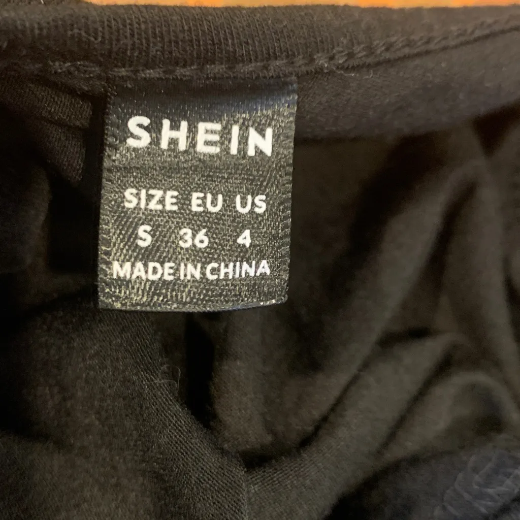 SHEIN Black Casual Asymmetrical Twist Waist Short Sleeve Top Women’s Small - Image 7