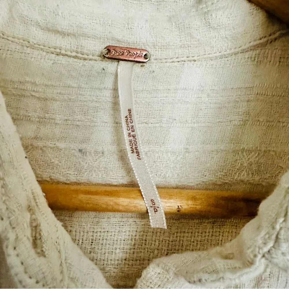 FREE PEOPLE | Orange Cream Ivory Mixed Fabric Shirt Button Down Shacket | Small - Image 3