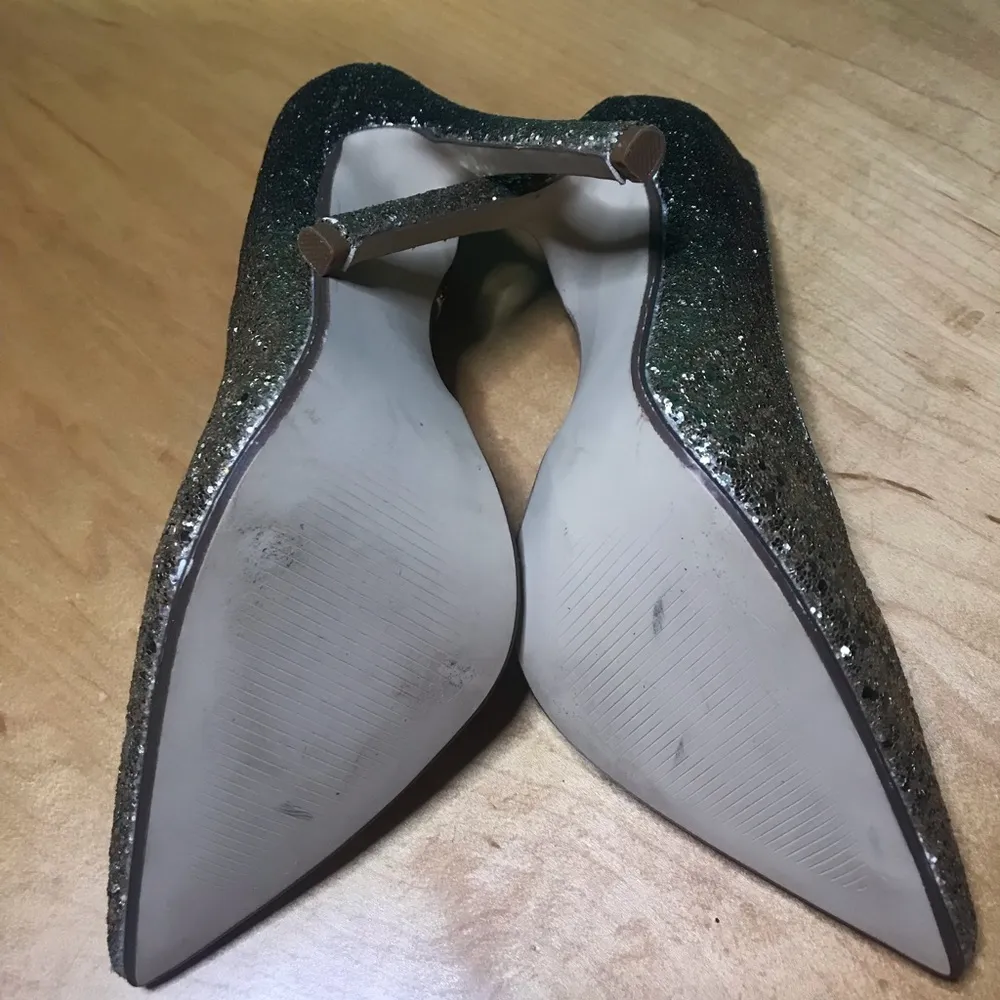 JustFab Women’s Pointed Toe Stiletto Gold and Black Ombré Sparkle Heel Size 8.5 - Image 6