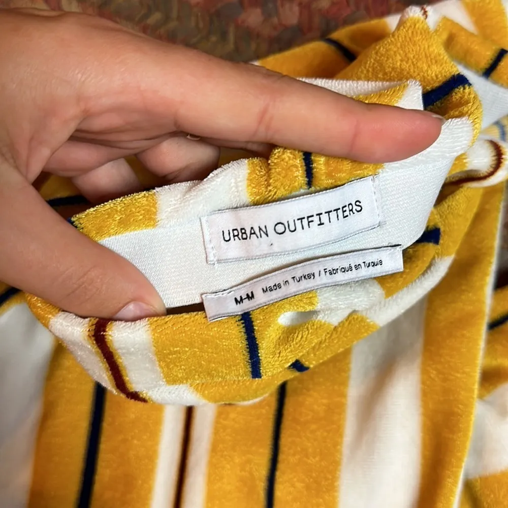 Urban Outfitters  YELLOW VERTICAL STRIPE TERRY CLOTH PANTS - Image 2