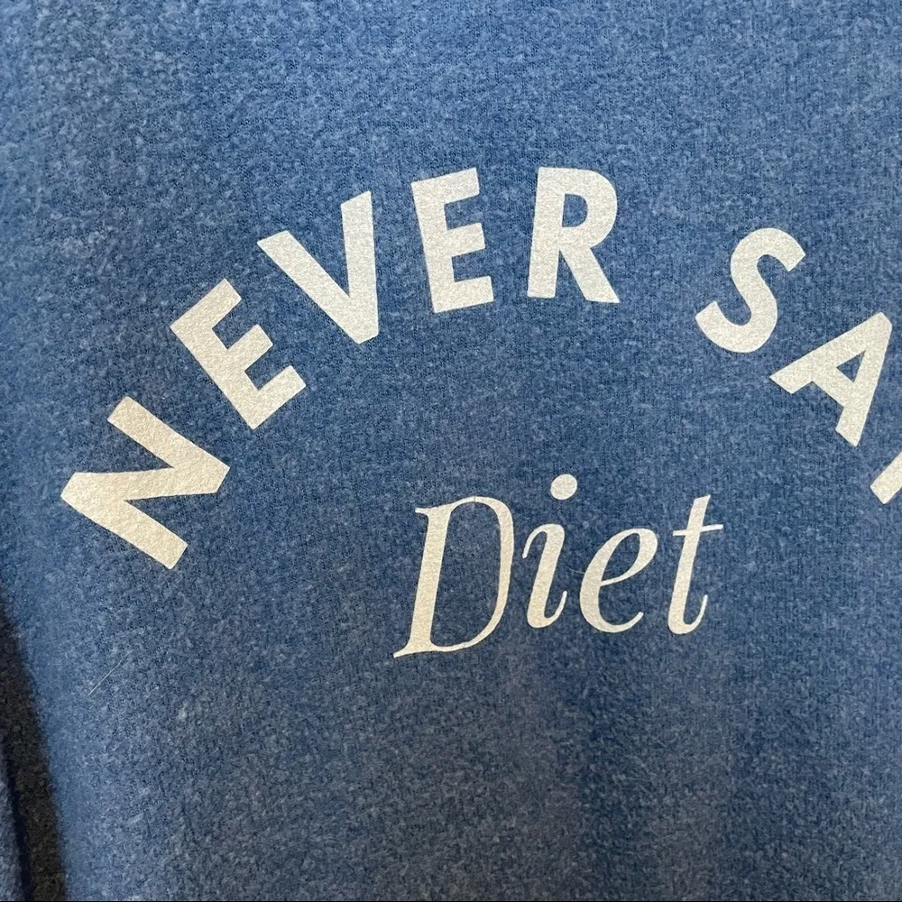 Wildfox Never Say Diet Jumper Sz M - Image 3