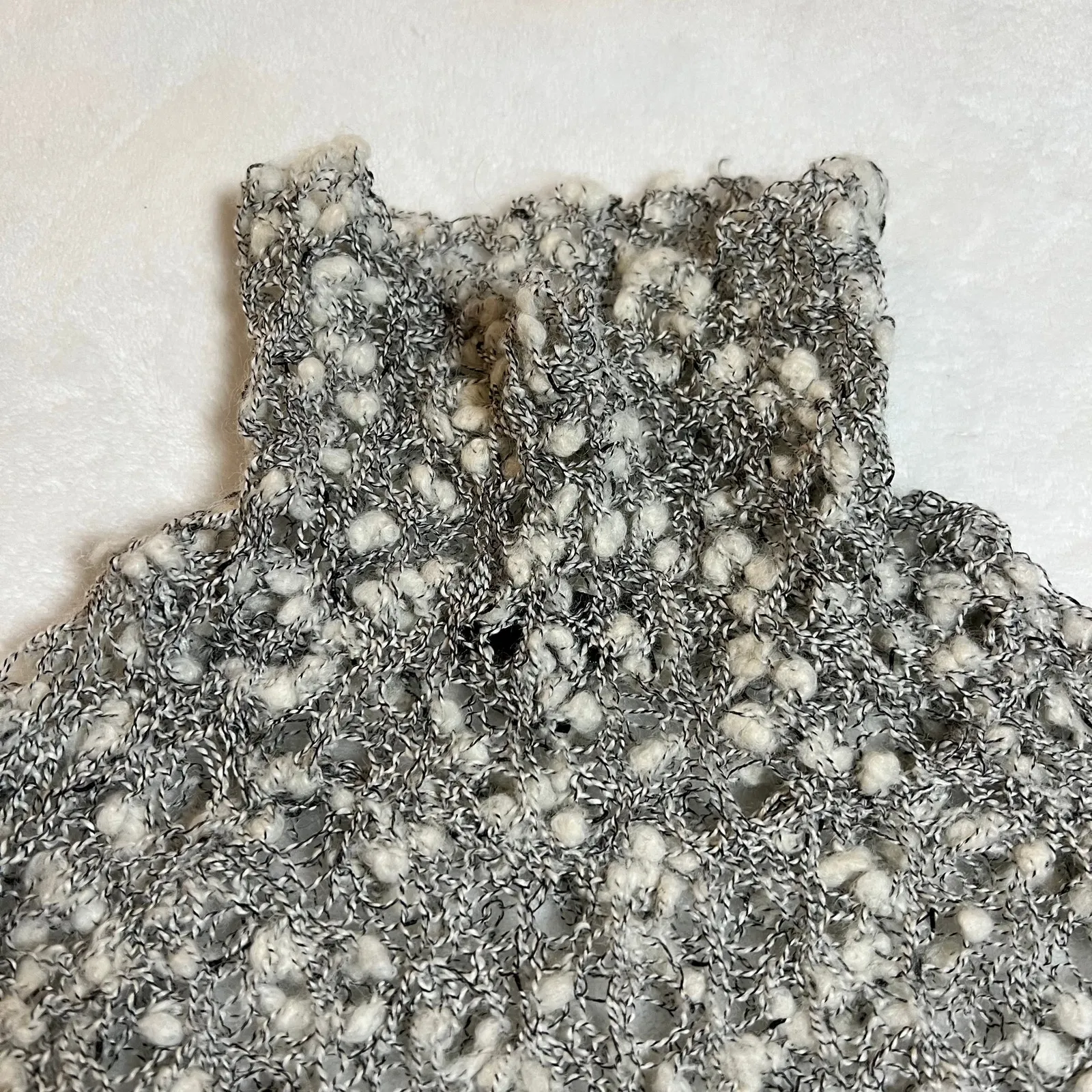 Bebe Sheer Open Knit Turtleneck Sweater Size Medium Lightweight Y2K Casual 90s - Image 4