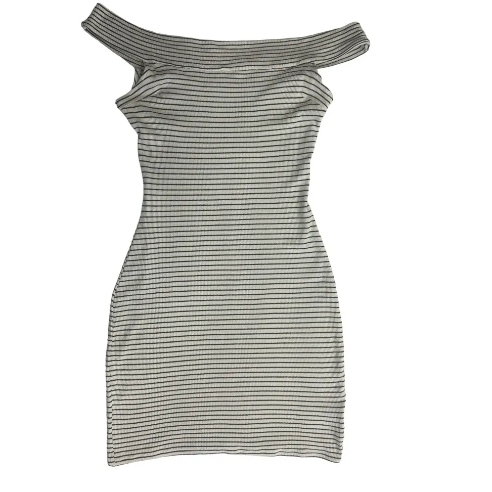 Urban Outfitters UO B& W Striped Stretchy Bodycon Off Shoulder Dress Size S‎ - Image 6
