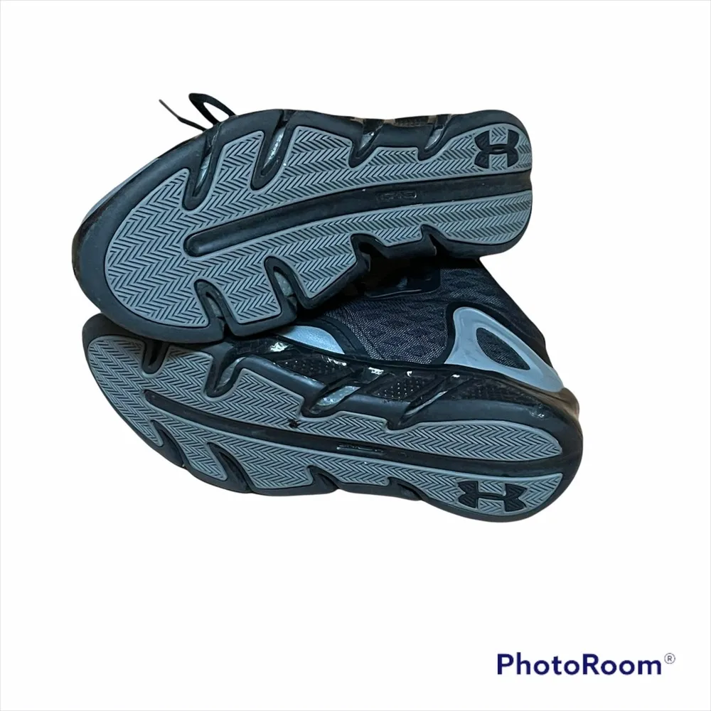 Under Armour  Spine Bionic basketball sneakers - Image 8