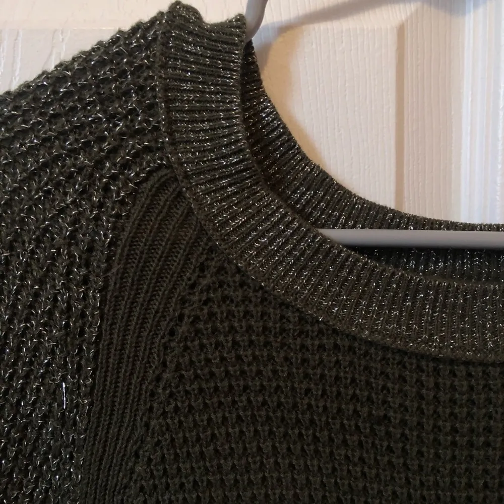 Small American Eagle Green Sweater with Sparkles - Image 4