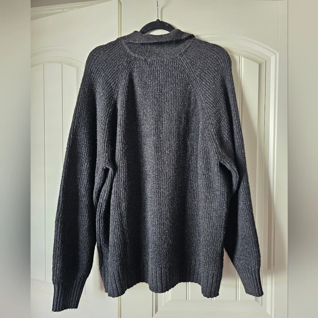 American Eagle Outfitters Dark Gray Sweater - Image 2