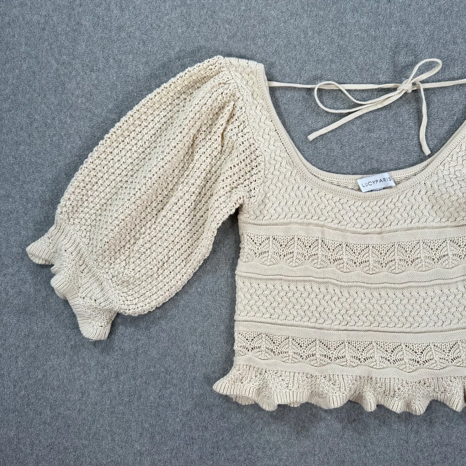 Lucy Paris Knit Puff Sleeve Blouse Women's XS Beige Ruffle Hem Tie Back Boho - Image 2