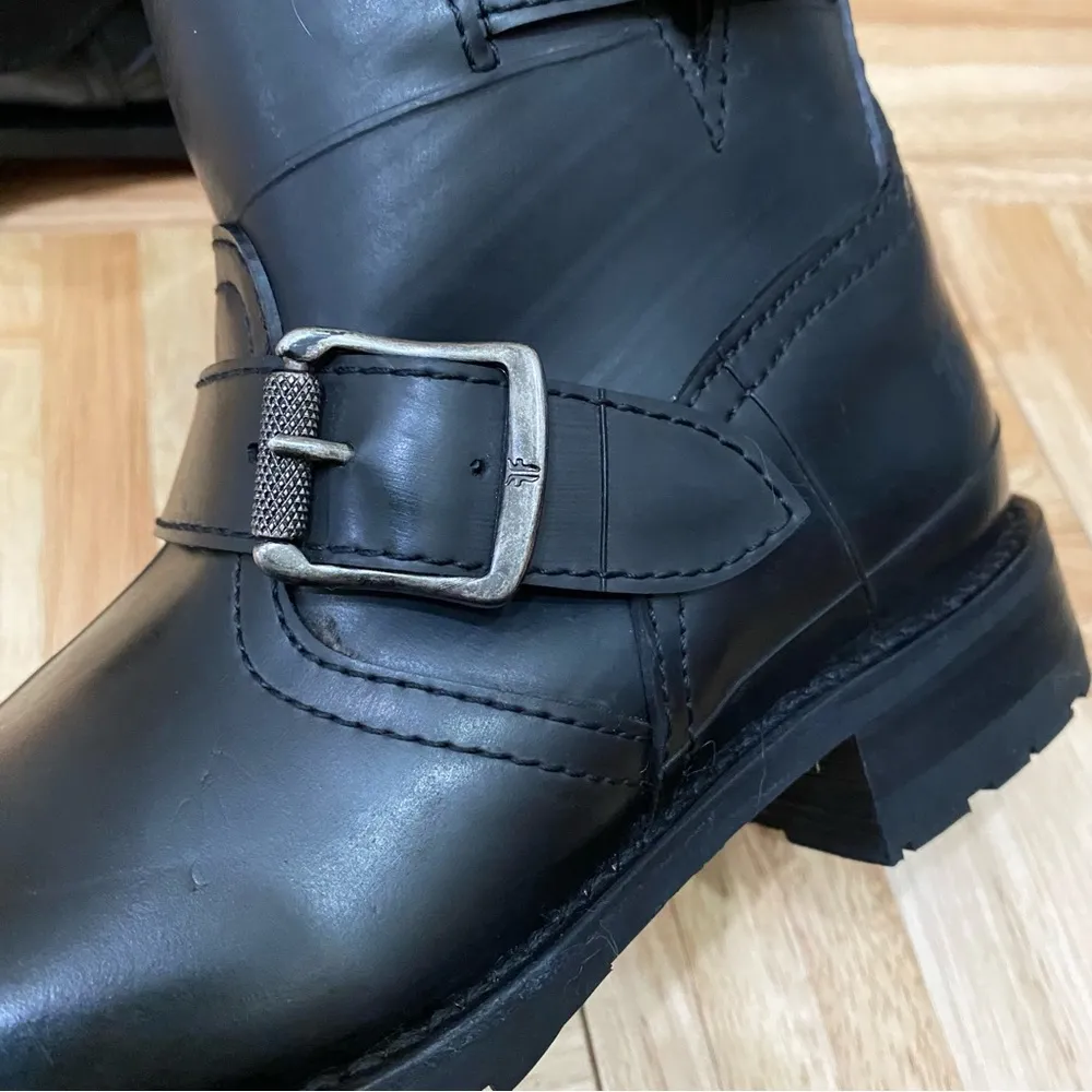 FRYE Engineer Shearling Short Black Rubber Coated Waterproof Ankle Boots Size 6 - Image 7