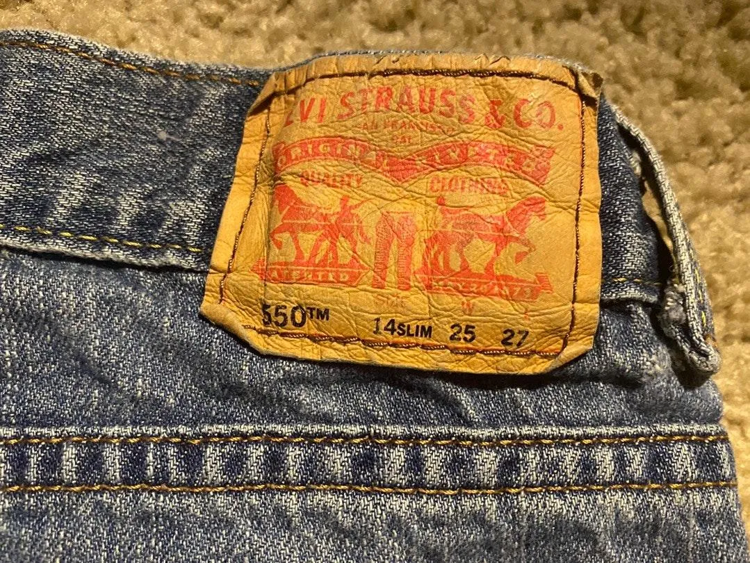 Levi’s Vintage 505 Shorts - Image 4