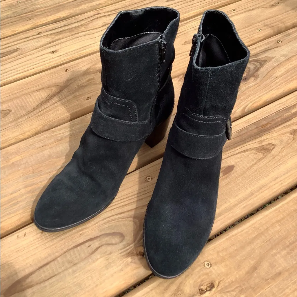 Genuine suede leather booties 🖤🖤🖤 - Image 5
