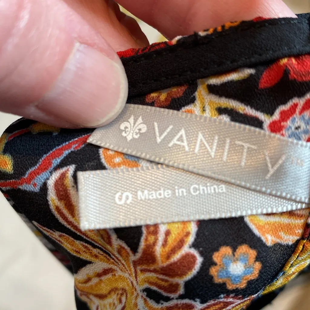 72 Vanity Lace Embroidered Boho Floral Goth Flowy Tank Top Small Black - Image 6