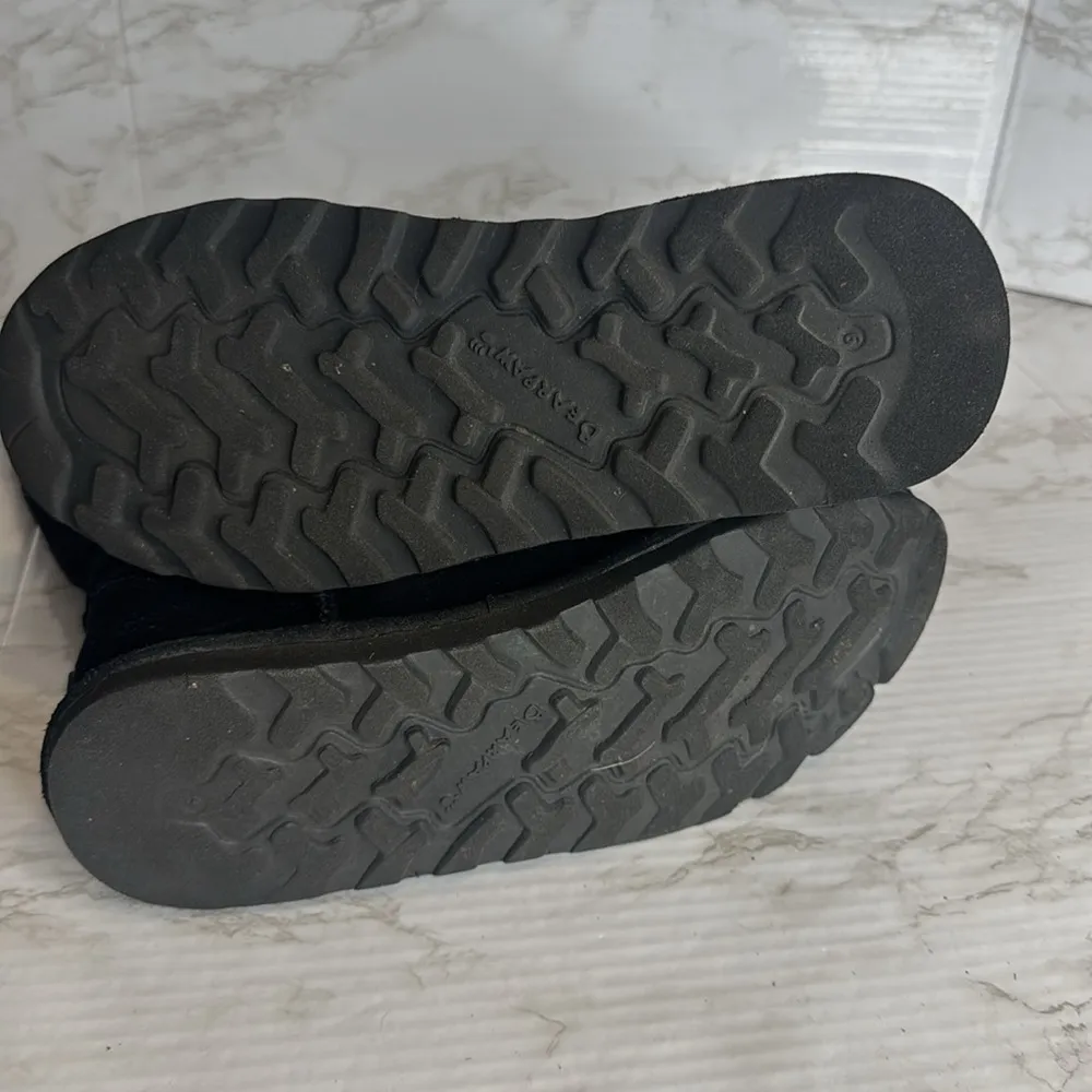 Black Bearpaw Boots Tall Knee High Womens Size 9 Suede Outsole Faux Fur Lining - Image 7