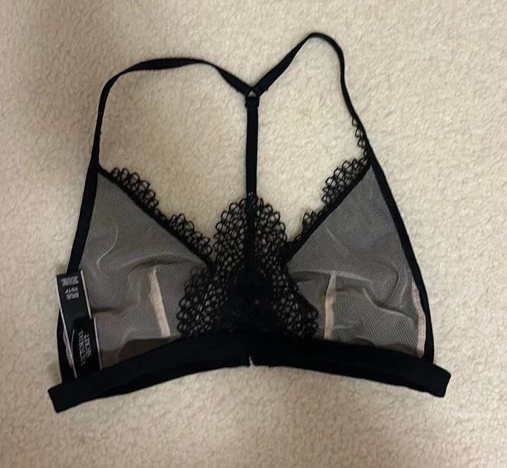 Black Lace Racerback Bralette - Image 3