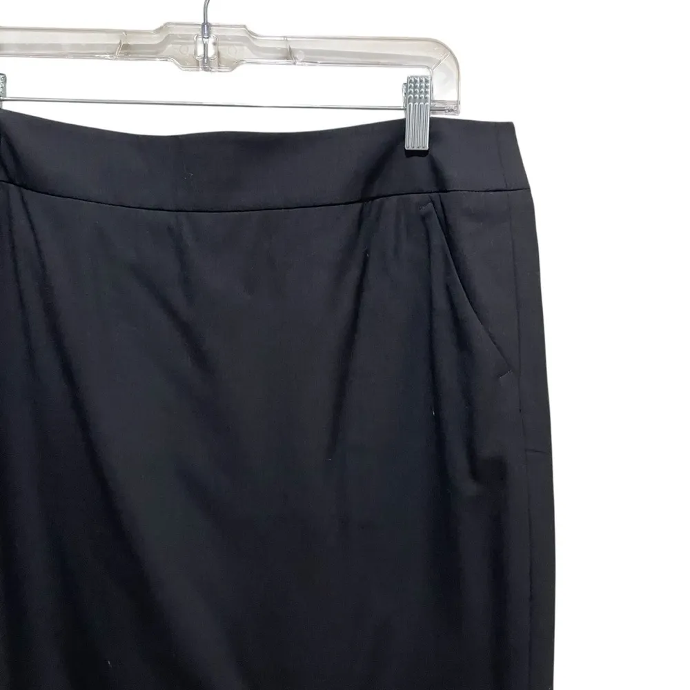 Armani Collezioni Black Pencil Skirt Size 14 / TG 50 Made in Italy - Image 4