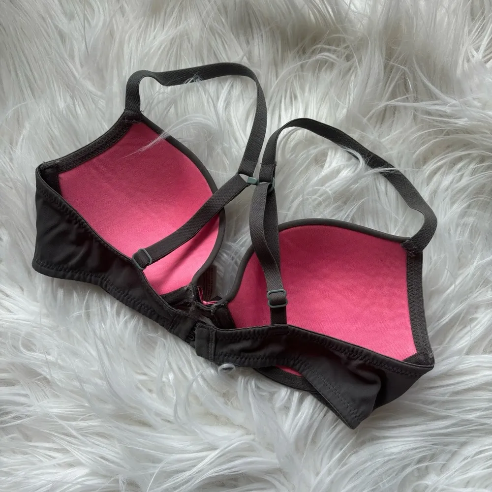 Xhilaration grey and pink perfect t shirt bra, 32B - Image 3