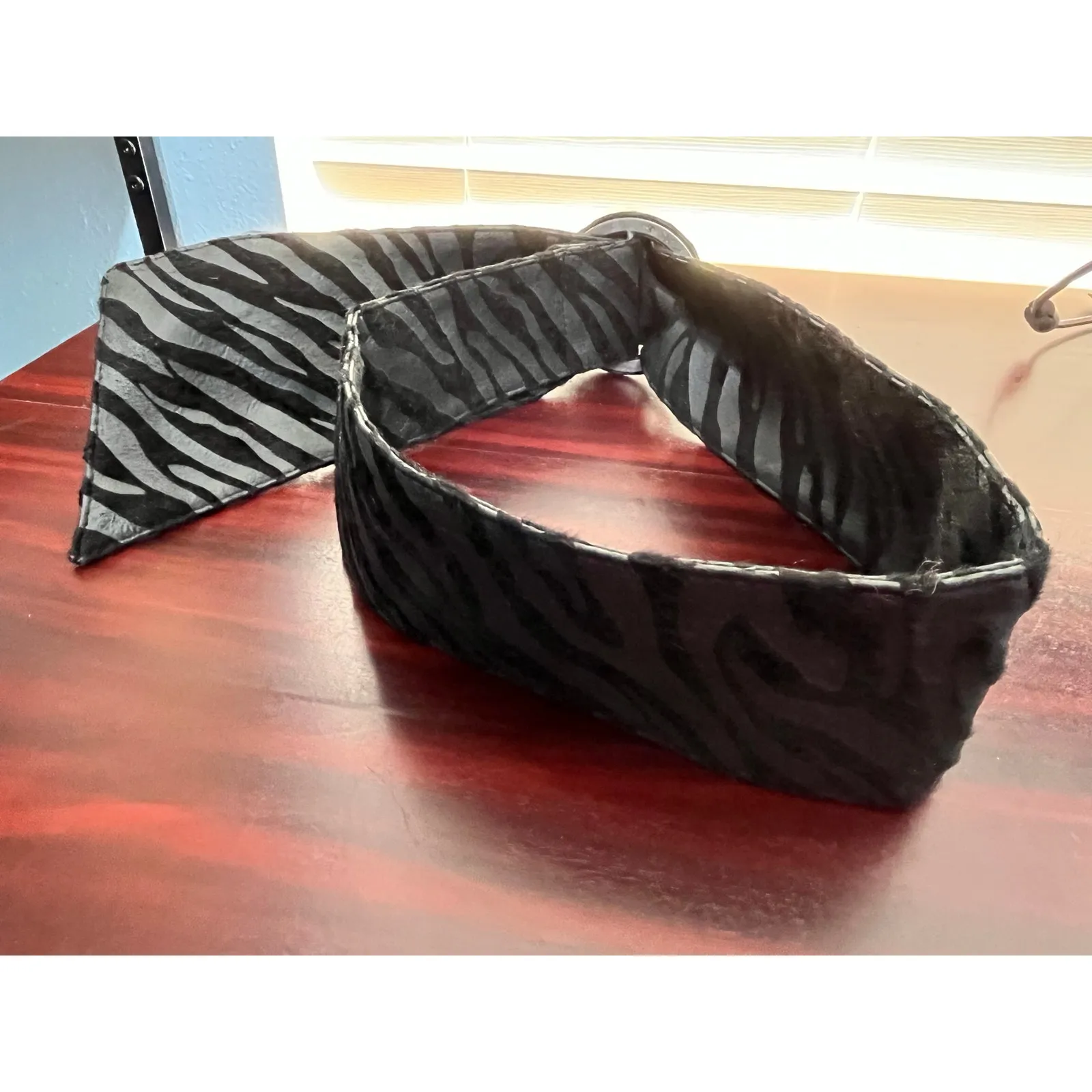 VTG Black Zebra Print Belt Small Faux Leather Velvet Burnout 90s Whimsygoth - Image 4