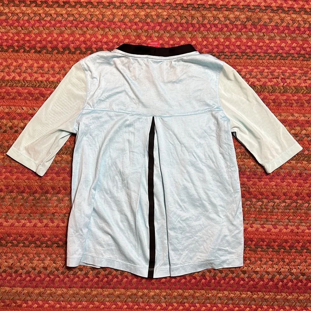 RETRO NIKE LIGHT BLUE MESH SLEEVE TEE SHIRTS - Image 7
