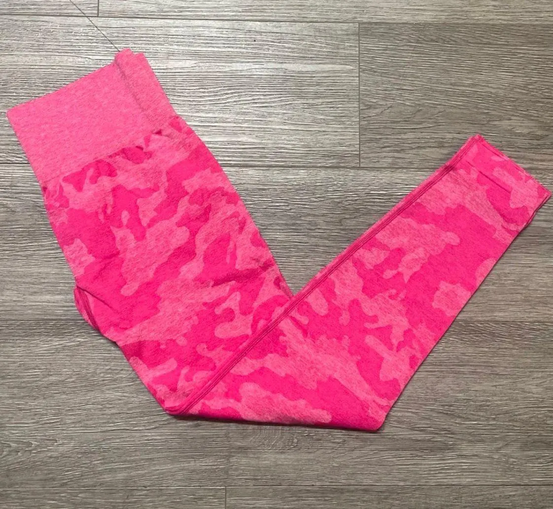 MV Sport Camo Seamless Leggings - Image 1