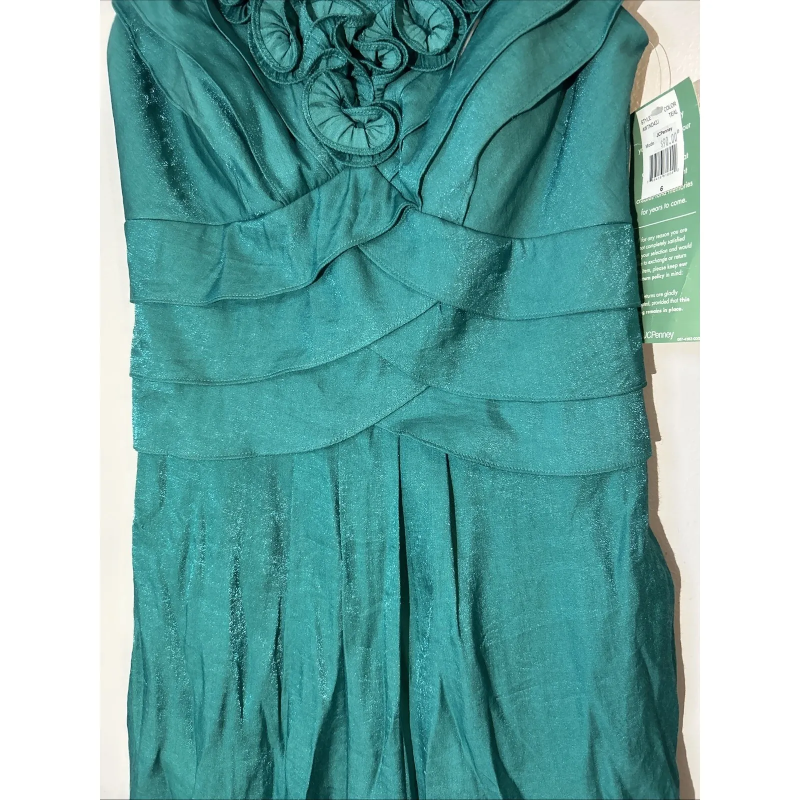 Signature By Sangria Woman's Green V - Image 3