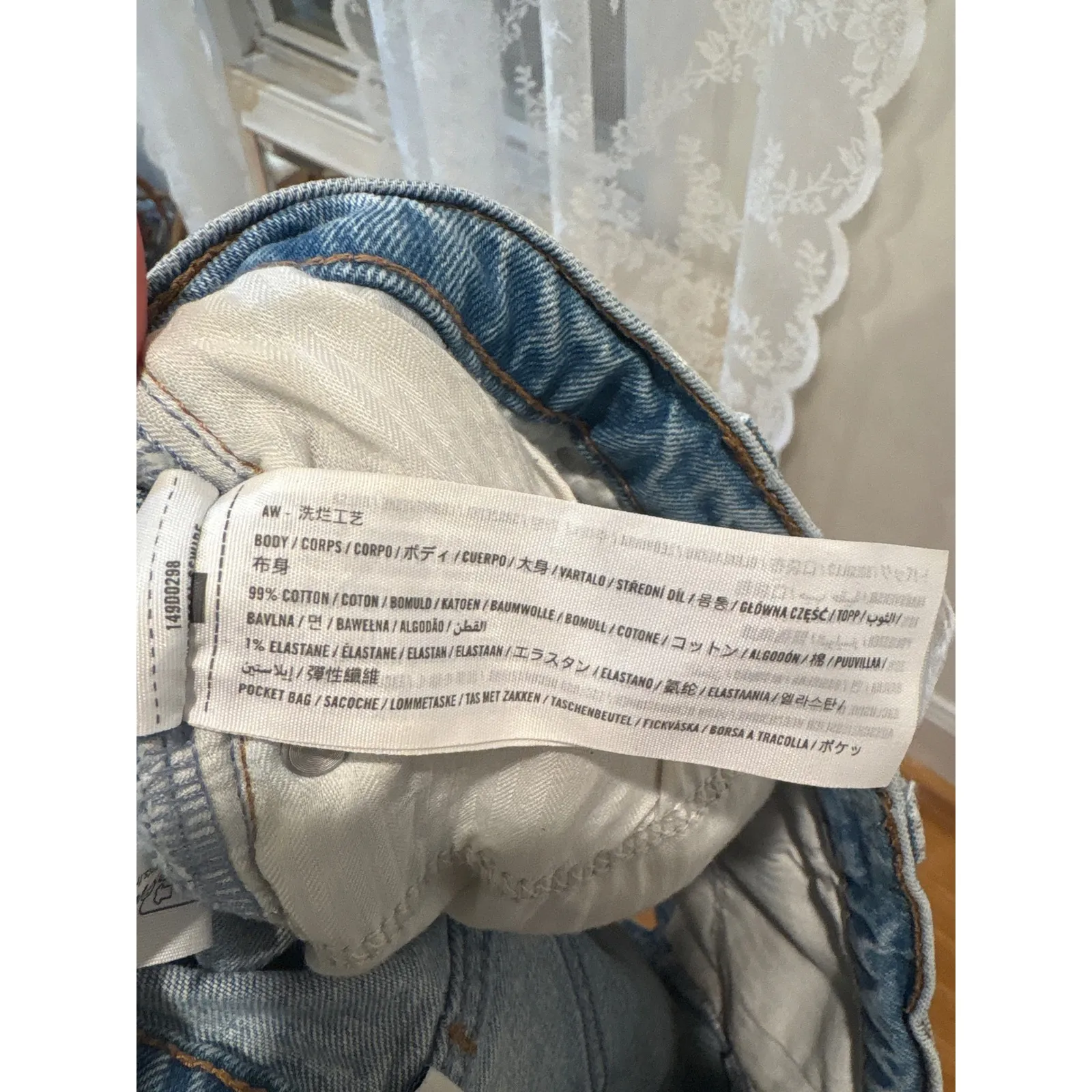 Abercrombie Fitch Curve Love The Mom Short High Rise Shorts Size 25 - Image 4