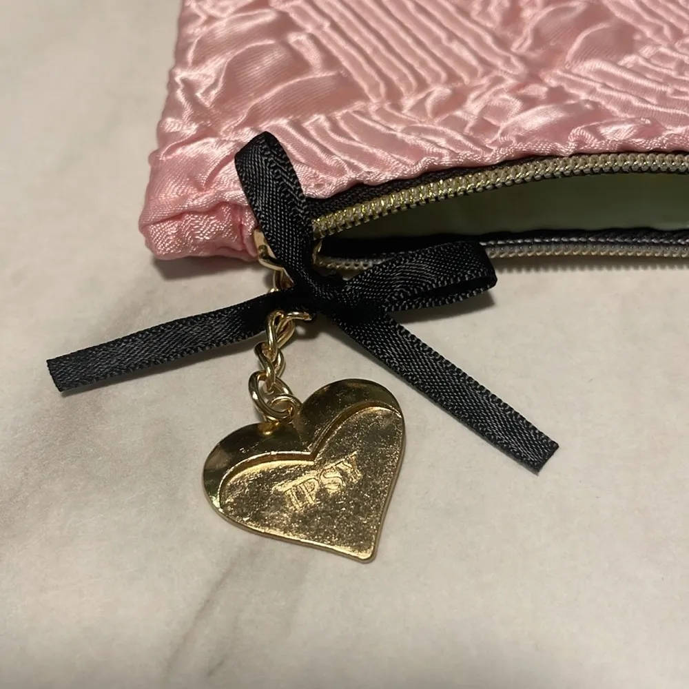 NEW Ipsy Makeup Bag - Image 4