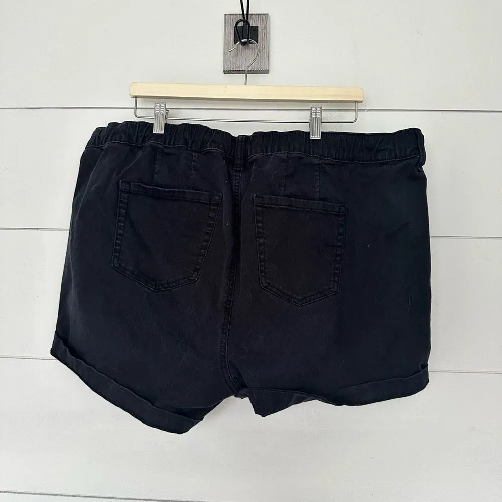 Torrid Women’s 2 Black Pull on Denim Shorts Stretch Plus Size Grunge Punk - Image 2