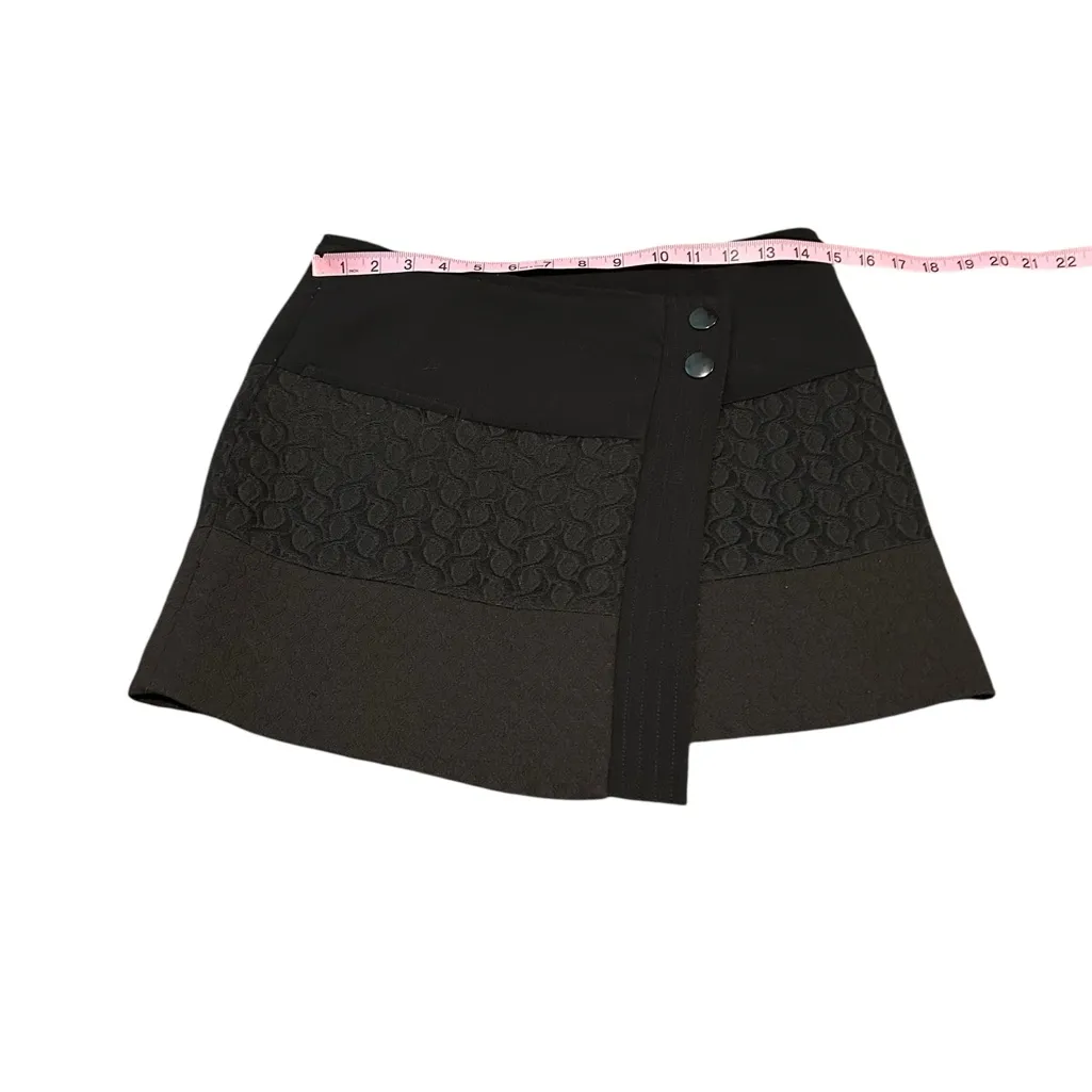 CABI swathe quilted wrap skirt - Image 3