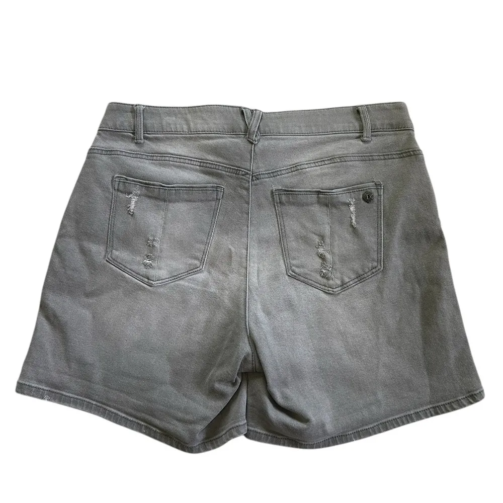 Democracy Ab Solution mold and hold vintage style grey denim shorts size 16W - Image 6