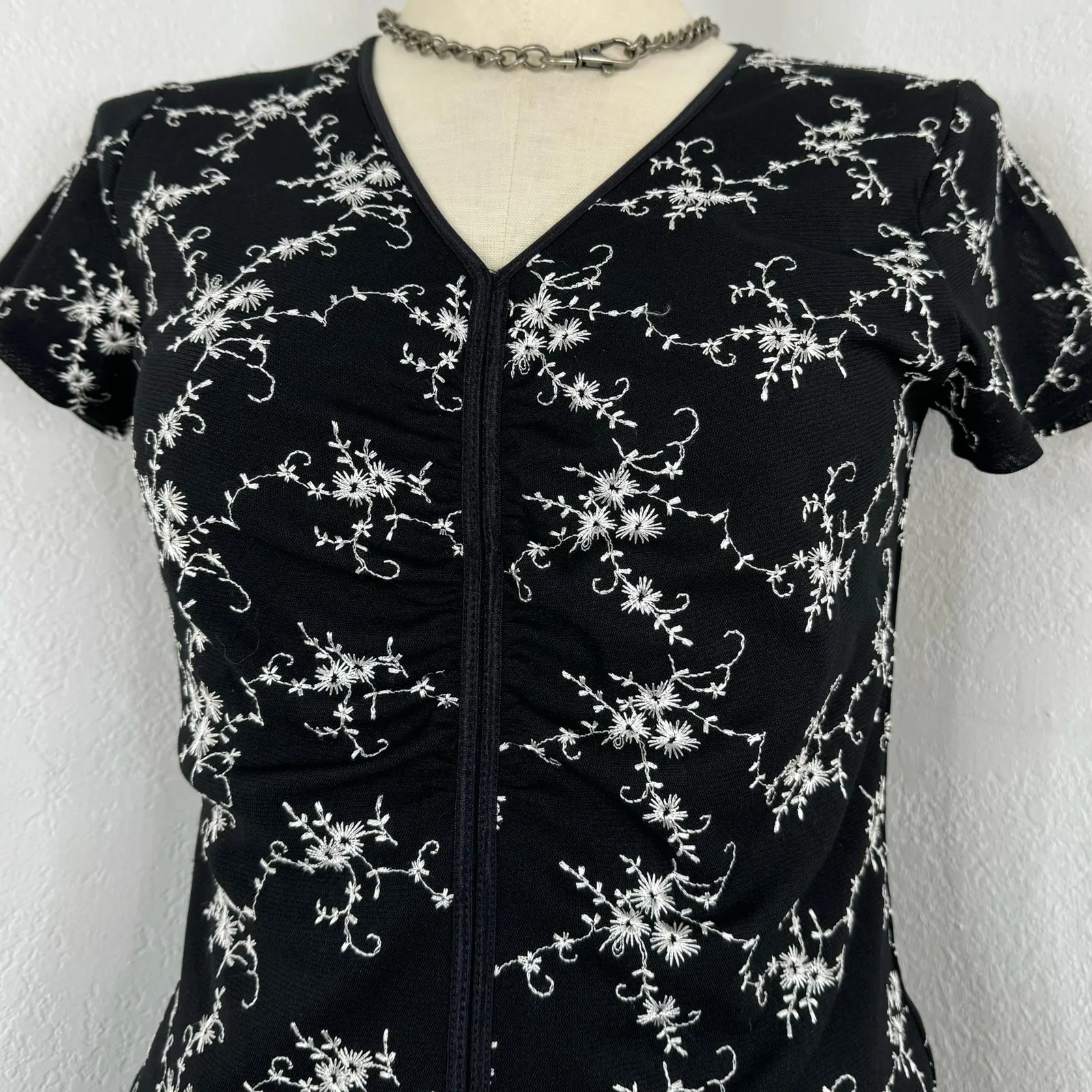 Whimsigoth Black and White Floral Embroidered Mesh Short Sleeve Top - Image 3