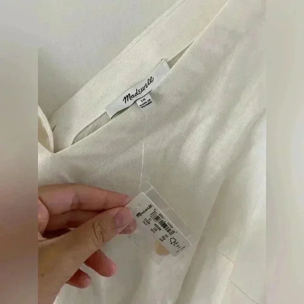 (Re)sponsible V-Neck Button-Back Sleeveless Top in Lighthouse size 1X - Image 6