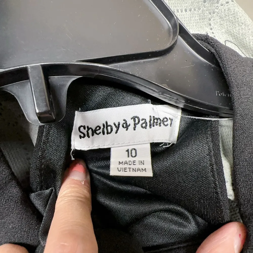 Shelby & Palmer overall pants dress sleeveless round neck open cut legs belt tie - Image 5