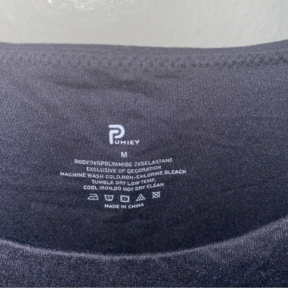 PUMIEY M Women's Crew Neck Long Sleeve Bodysuit Sexy Tops Sharp Collection Black Size M - Image 4