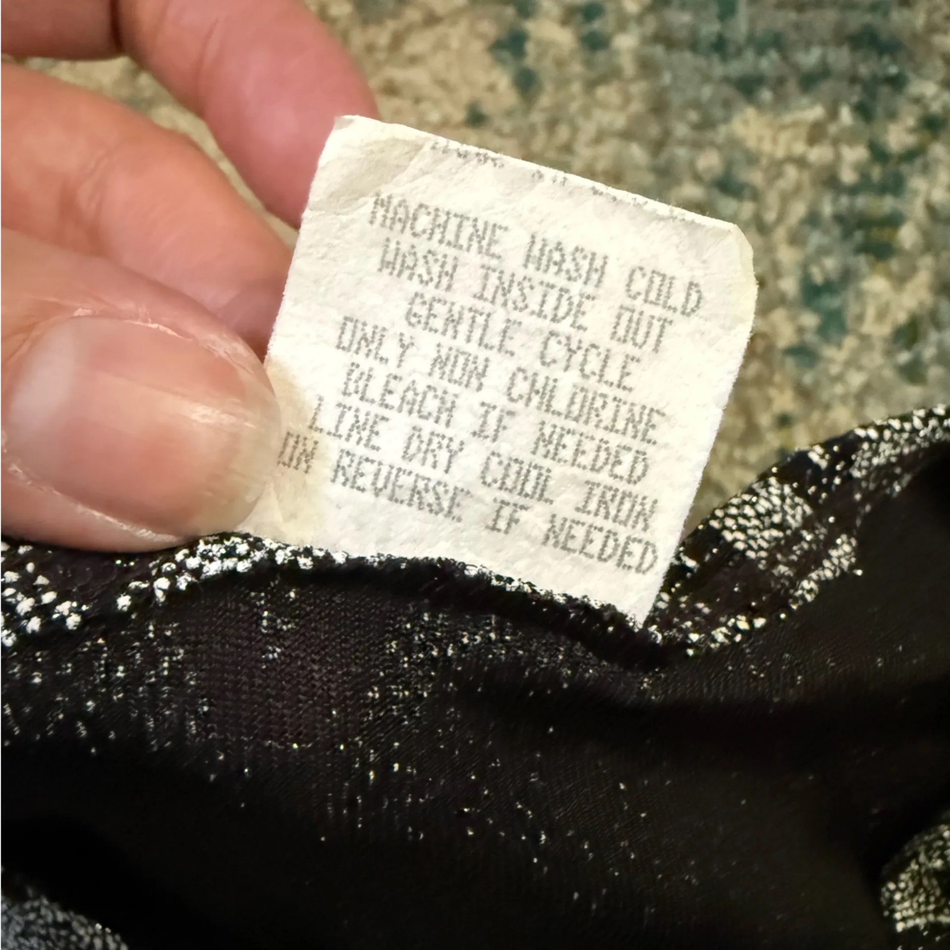 Vintage Y2K Studio Y sparkle chevron tank, size medium Black - Image 9