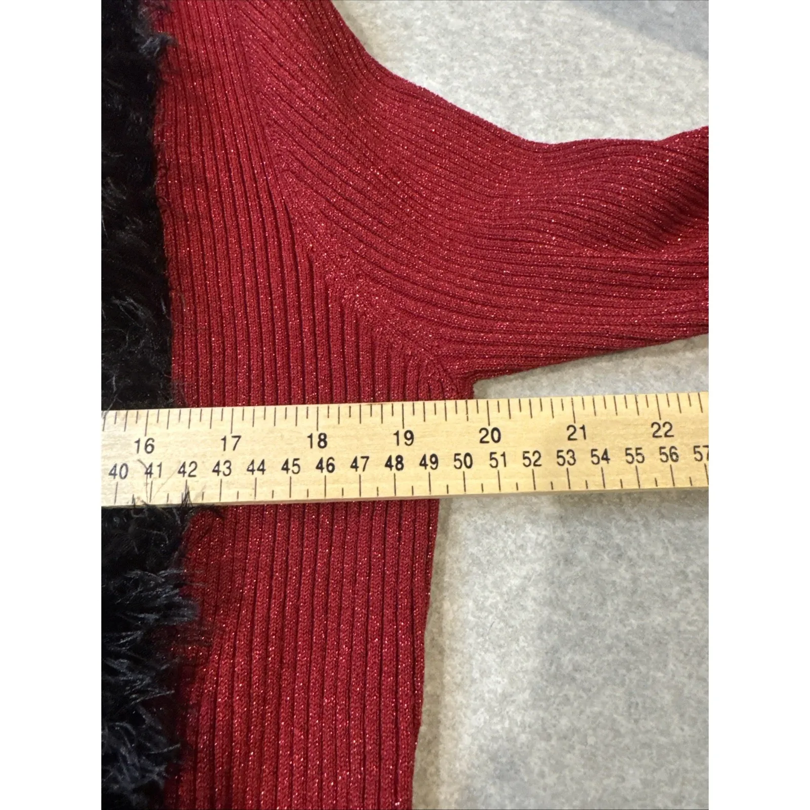 Vintage Y2K Lauren Michelle Cardigan Sweater Womens M Red Black Faux Fur Sparkle Size M - Image 10