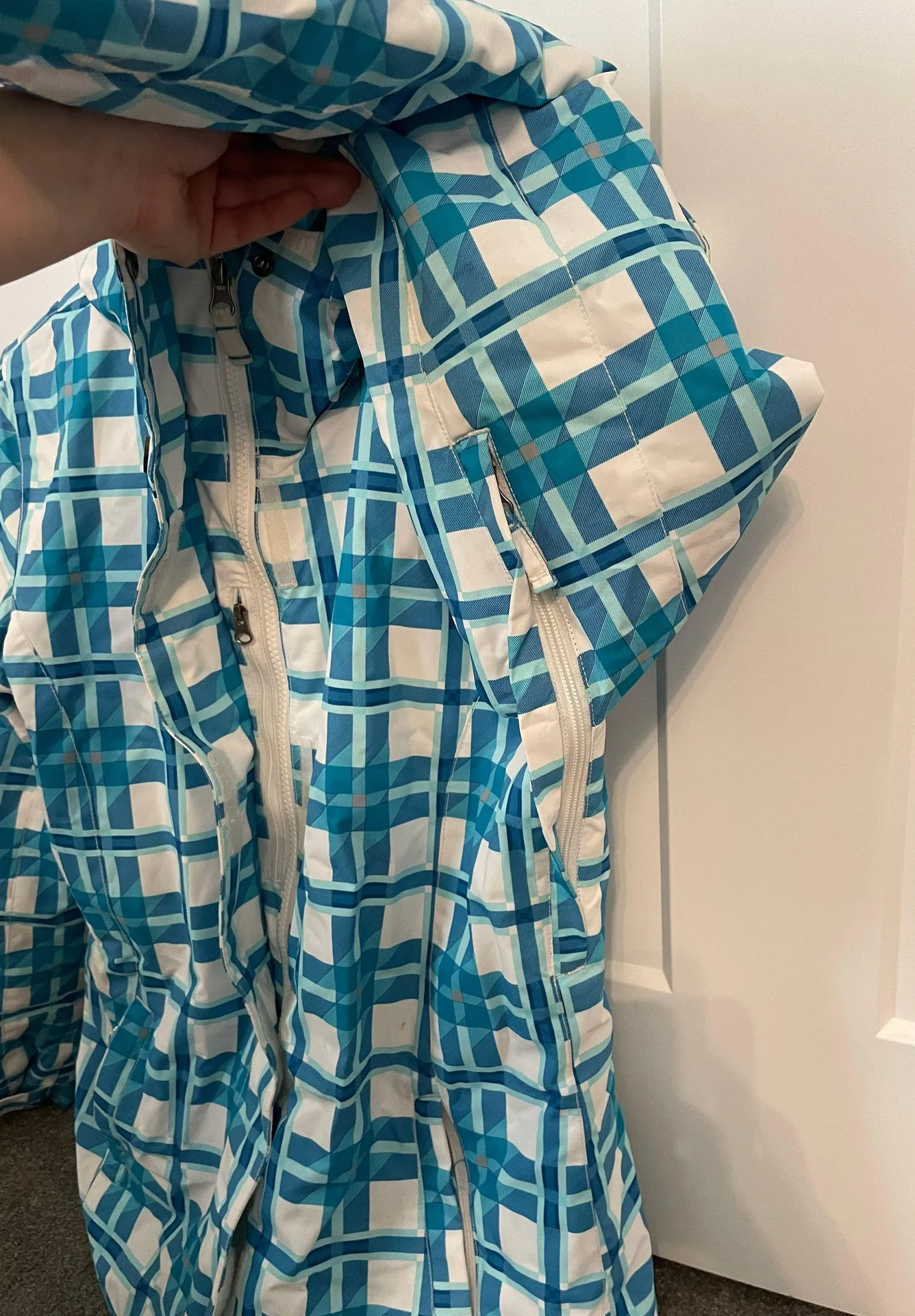 Roxy Ski / Snowboard Jacket - Image 6